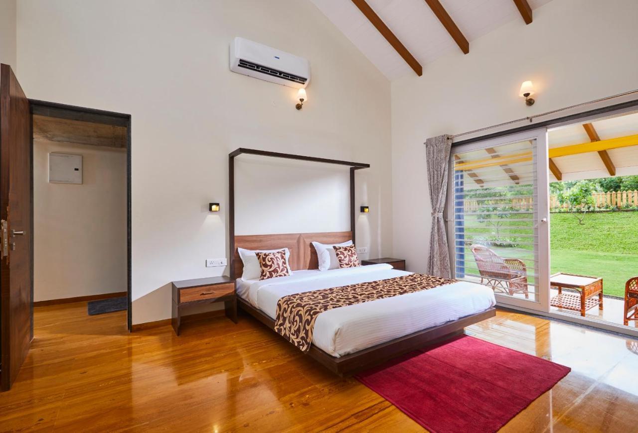 Grape County Eco Resort & Spa, Nashik Buitenkant foto
